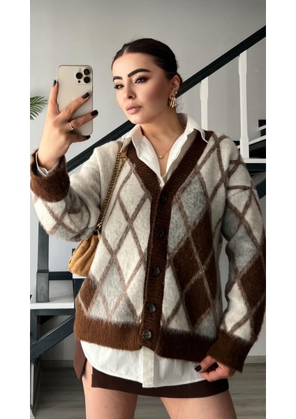 Acı Kahve Baklava Desen Şardonlu Hırka