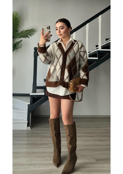 Acı Kahve Baklava Desen Şardonlu Hırka modelleri