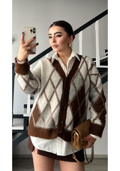 Acı Kahve Baklava Desen Şardonlu Hırka fırsatları