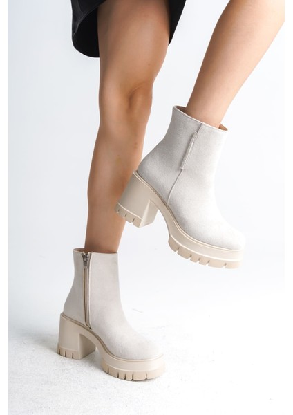 Lısse Fermuarlı Ortopedik Taban Kalın Topuklu Süet Kadın Bot Skt- Krem modelleri