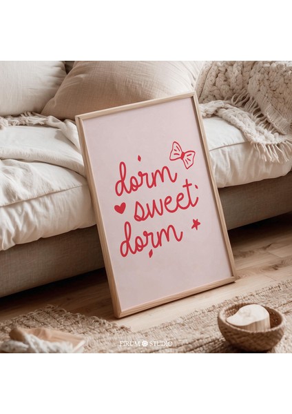 Coquette Yurt Odası Dekoru: Pembe Tipografi Sanatı ( ) fiyatları