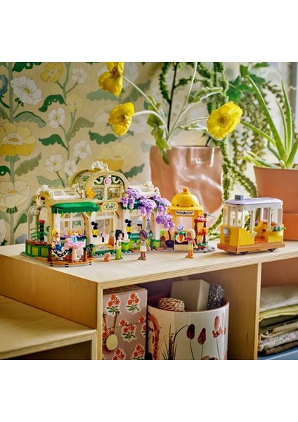 42671 LEGO Friends Kafe ve Çiçekçi Dükkanı 1138 Parça +9 Yaş