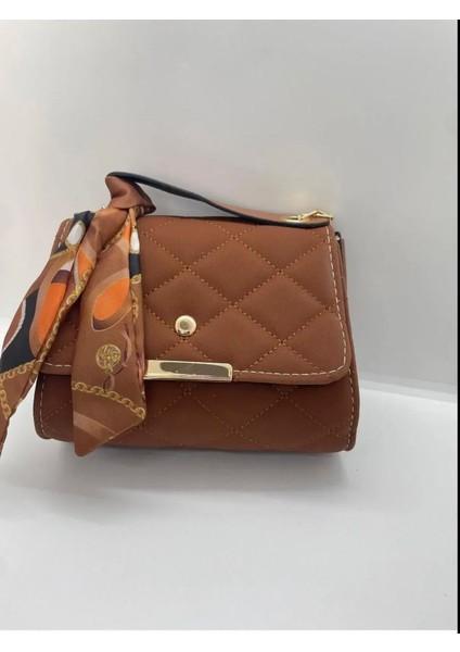 Kadın Fularlı Kapitone Desen El ve Omuz Çanta