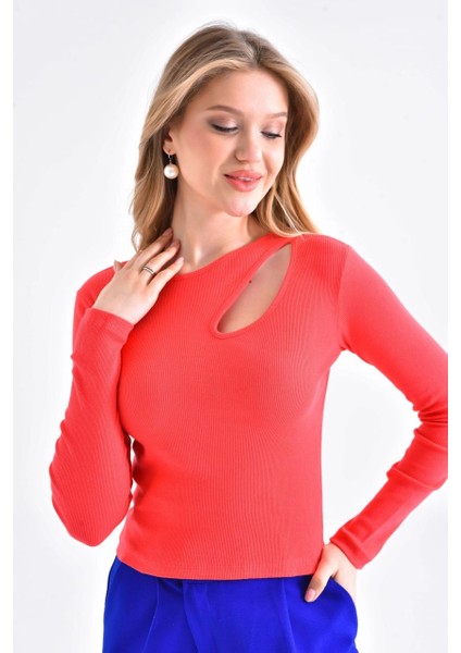 Kadın Bluz Önü Pencereli Bluz Kadın Bluz Pembe - D012