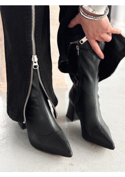 Nysea Kadın Topuklu Streç Bot Siyah Mat Deri fiyatları