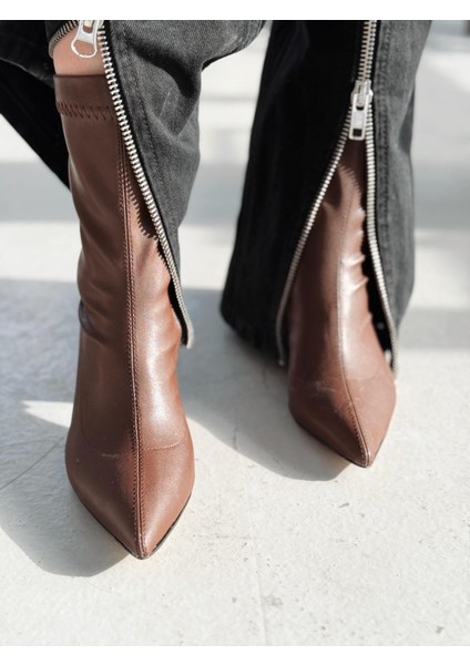 Nysea Kadın Topuklu Streç Bot Kahverengi Mat Deri fırsatları
