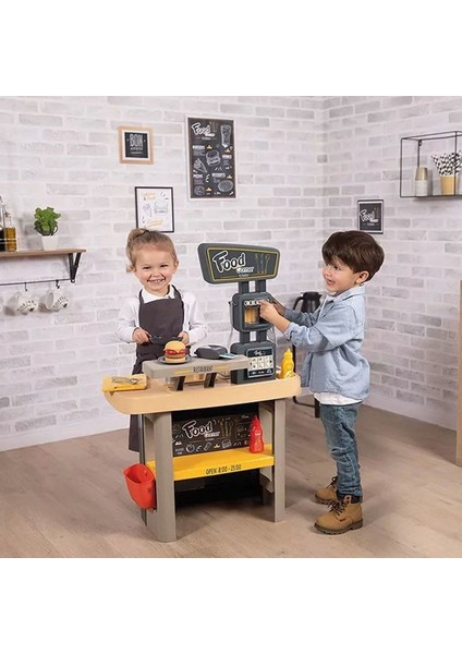 7600310910 Smoby Food Corner Restoranı Oyun Seti