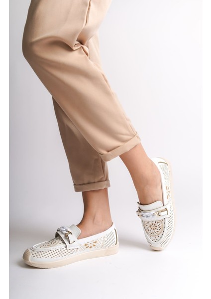 Lızy Bağcıksız Ortopedik Rahat Taban Çiçek Desenli Kadın Babet Ayakkabı Ckt - Beyaz modelleri