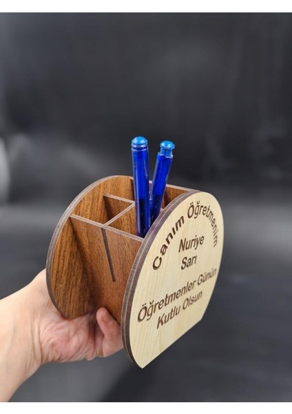 Ahşap Öğretmenler Günü Hediyesi Masaüstü Dört Gözlü Kalemlik Organizer (Yazı Özelleştirilebilir)