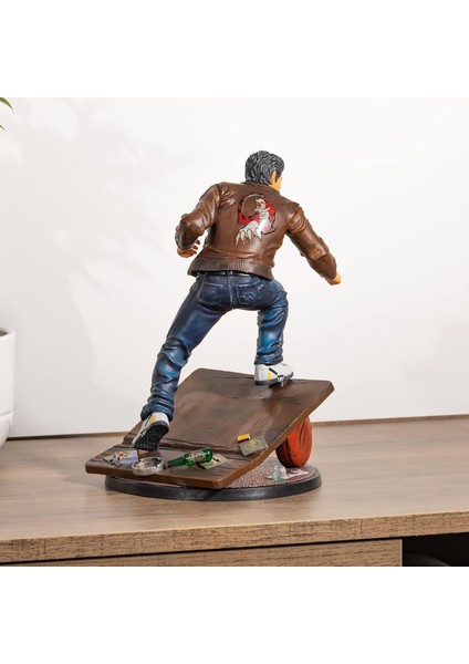Numskull Sega Shenmue Ryo Hazuki Figür 25,4 cm 28 cm Koleksiyon Parçası - Resmi Shenmue Merchandise Ürünü, NS3257 fiyatları