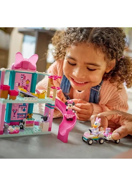 43274 LEGO Disney Minnie'nin Evcil Hayvan Oteli 161 Parça +4 Yaş