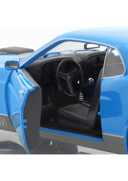 Maıs 31453 1 18 1970 Ford Mustang Mach 1 modelleri