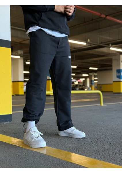 Erkek Siyah Baskılı Ayarlanabilir Paça Oversize Baggy Eşofman modelleri