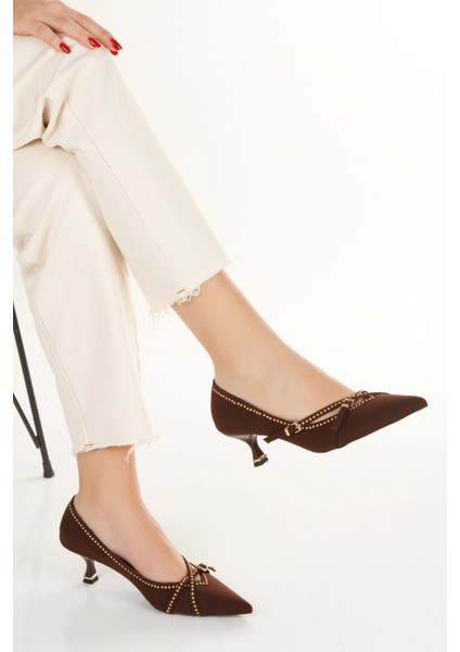 Kadın Kahverengi Fiyonk Detaylı Taşlı Stiletto