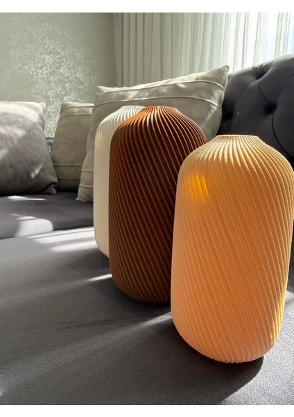 Estorıa 3’lü Dekoratif Vazo Seti – 150 / 180 / 200 mm Modern Salon & Ofis Vazoları