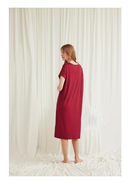 Monamise Yakası Dantelli Kısa Kollu Gecelik fırsatları