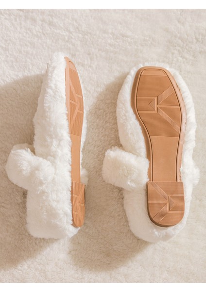 Yeni Sezon Pelüş Kadın Ev Ayakkabısı fırsatları