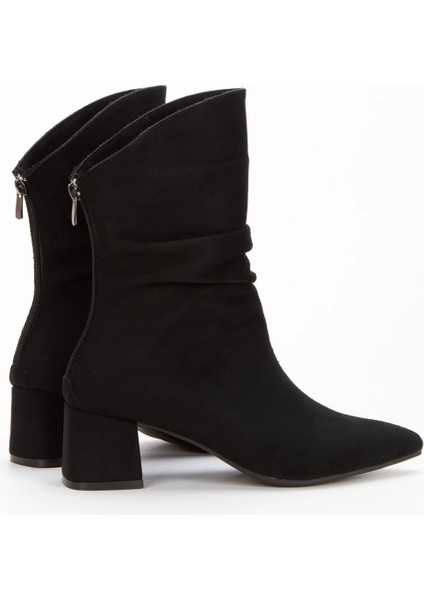 Kadın Siyah Süet Körüklü Kısa Kalın Topuklu Bot fırsatları