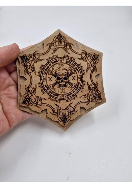 Ahşap Dekoratif Korsan Temalı Bardak Altlığı 1 Adet
