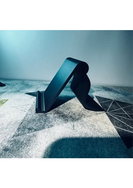Kompakt Telefon Standı – Günlük Kullanıma Uygun 3D Baskı Ürün