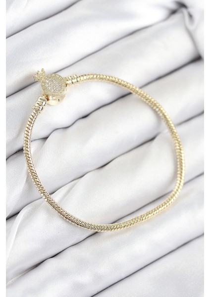 Pirinç Charm Zirkon Taşlı Taç Model Gold Renk Kadın Bileklik