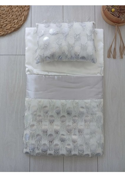 Yenidoğan Izmir Incisi Tül Işlemeli Pamuklu Fiyonklu Kundaklı Lüks 3lü Alt Açma Seti Gümüş