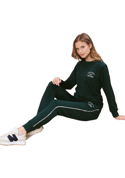 8513 Kadın Kışlık Uzun Kollu Pijama Takım