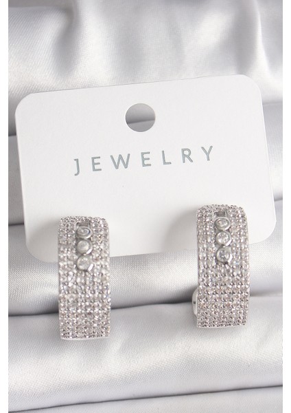 Pirinç Gümüş Renk Zirkon Taşlı Halka Messika Model Kadın Küpe