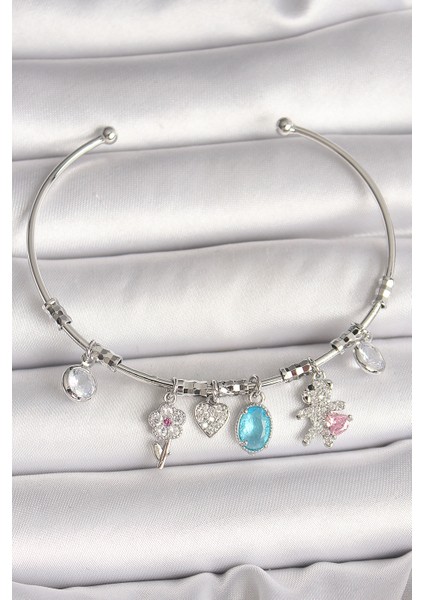 Pirinç Gümüş Renk Sallantı Zirkon Taşlı Ayıcık Figür Çiçek Detay Charm Kadın Bileklik