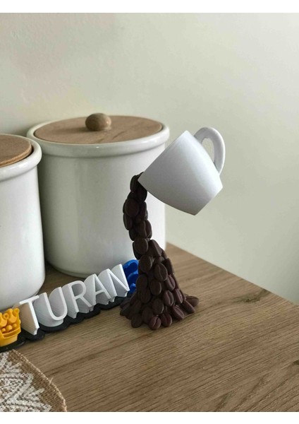 Kahve Temalı Dekoratif Obje (Askıda Kupa & Kahve Çekirdeği Figürü) fiyatları