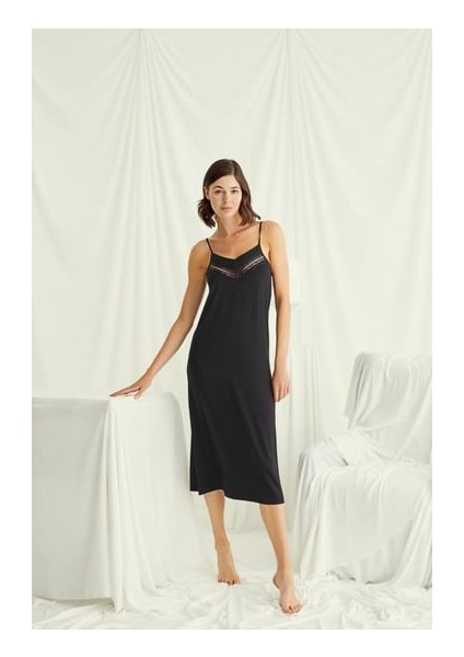 Monamise Dekolteli Yakası ve Kolu Dantelli Sabahlık Takımı fiyatları