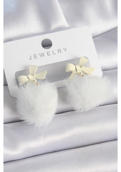 Beyaz Renk Kurdele Tüylü Ponpon Model Kadın Küpe - Lisinya