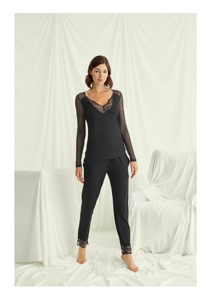 Monamise Sırtı Dekolteli Tüllü ve Dantelli Pijama Takımı