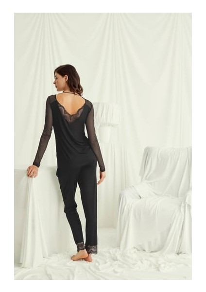 Monamise Sırtı Dekolteli Tüllü ve Dantelli Pijama Takımı modelleri