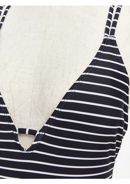 Yeni Sezon Çizgili Çıkarılabilir Pedli Kadın Mayo modelleri