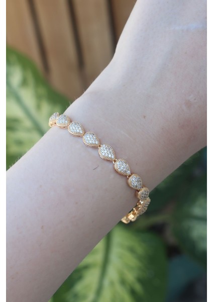 Vip Seri Pirinç Zirkon Taşlı Gold Renk Damla Model Bileklik - Lisinya modelleri