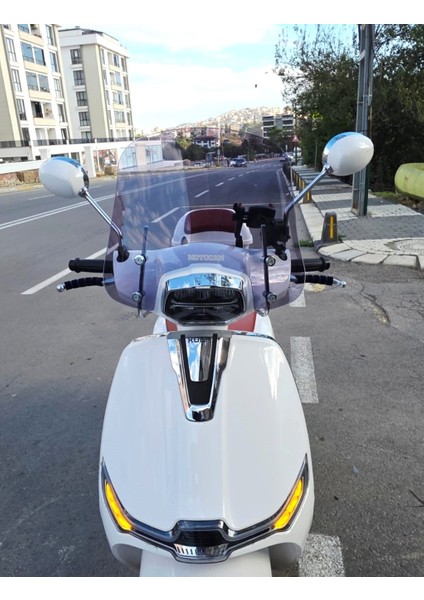 Küba mt 50 Pro Plus Ön Cam 2024-2025 Model 39CM Füme Renkli 4mm Aparatsızdır