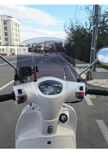 Küba mt 50 Pro Plus Ön Cam 2024-2025 Model 39CM Füme Renkli 4mm Aparatsızdır fırsatları