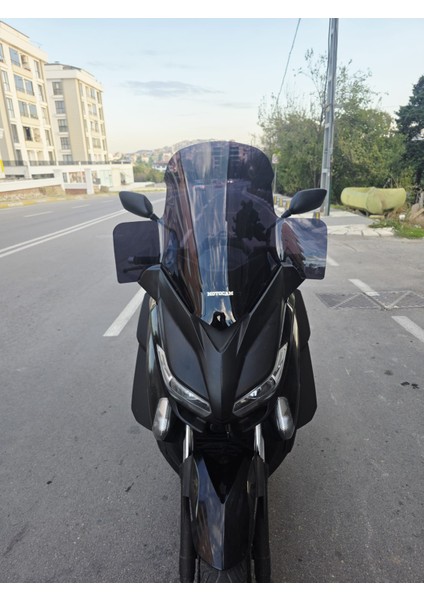 Yamaha Xmax 250 Siperlik Ön Cam 2014-2017 Model 59CM Siyah Renkli 4mm Elcikli