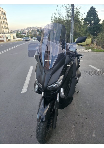 Yamaha Xmax 250 Siperlik Ön Cam 2014-2017 Model 59CM Şeffaf Renkli 4mm Elcikli modelleri