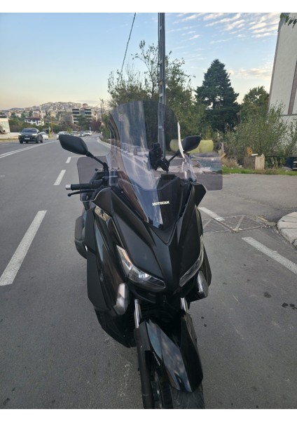 Yamaha Xmax 250 Siperlik Ön Cam 2014-2017 Model 59CM Şeffaf Renkli 4mm Elcikli