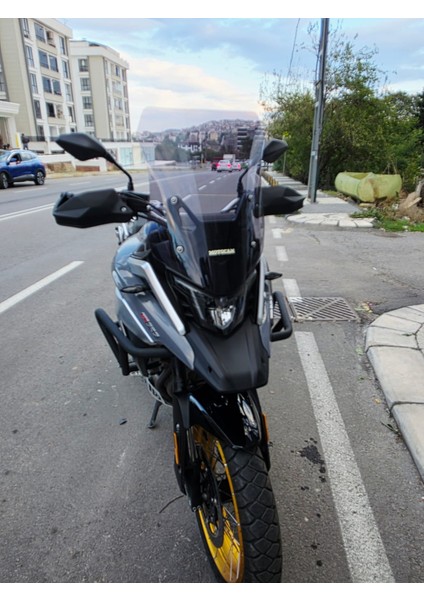 Arora Gs 525 Siperlik Ön Cam 2022-2025 Model 51CM Füme Renkli 4mm fiyatları