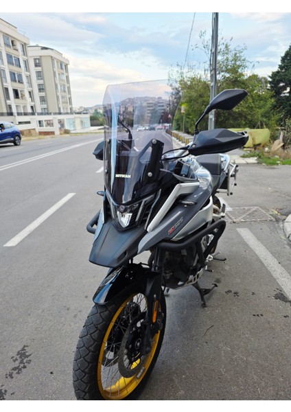 Arora Gs 525 Siperlik Ön Cam 2022-2025 Model 51CM Füme Renkli 4mm