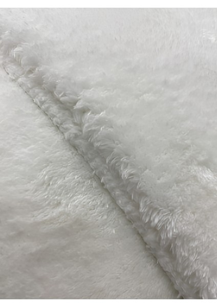 Beyaz Kaymaz Taban Peluş Oval Halı, Koridor ve Çocuk Odası Dekorasyonu Için. modelleri