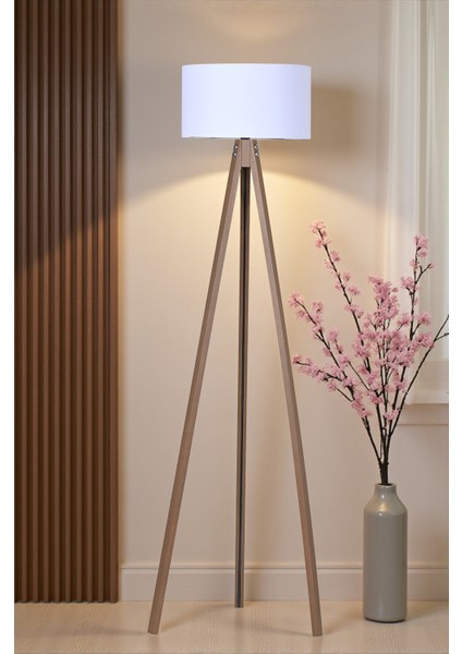 Ahşap Gövdeli Kahverengi Ayaklı Lambader Beyaz Başlık