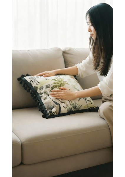 Safari Serisi Jungle Parade Püsküllü Kırlent Kılıfı 42X42 cm | Tropikal & Safari Hayvanları Desenli Yastık fiyatları