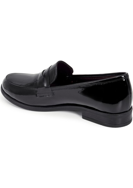 Siyah Deri Klasik Kadın Ayakkabı fiyatları