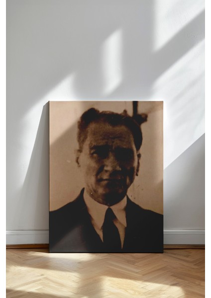Ulu Önder Atatürk - Kanvas Tablo - Eski Fotoğraf Efektli Atatürk Portresi fiyatları