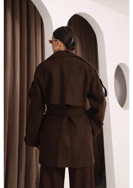 Kadın Kahverengi Kruvaze Oversize Kuşaklı Kaşe Kaban modelleri