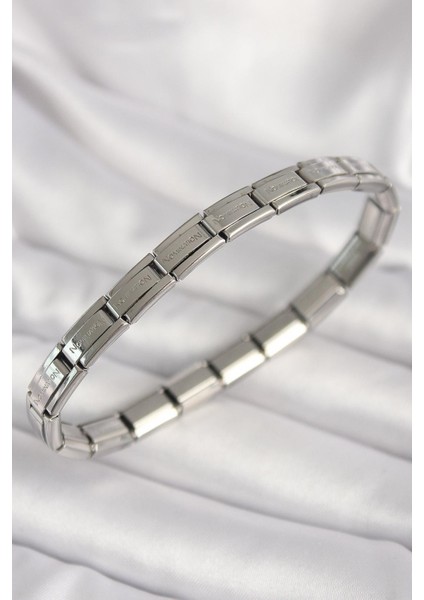 316L Çelik Gümüş Renk Ince Yazılı Nomination Kadın Bileklik